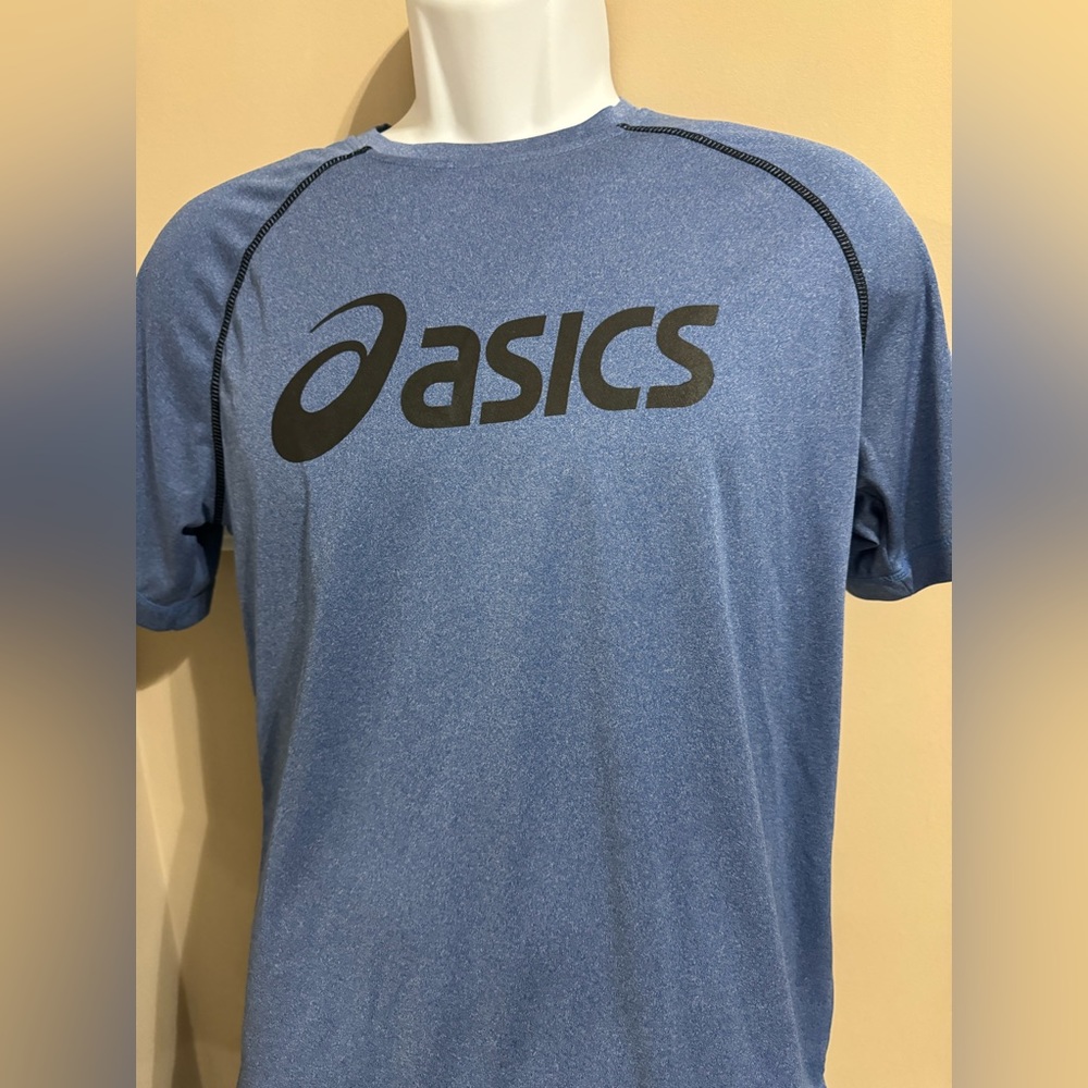 ASICS - Picture 3 of 4